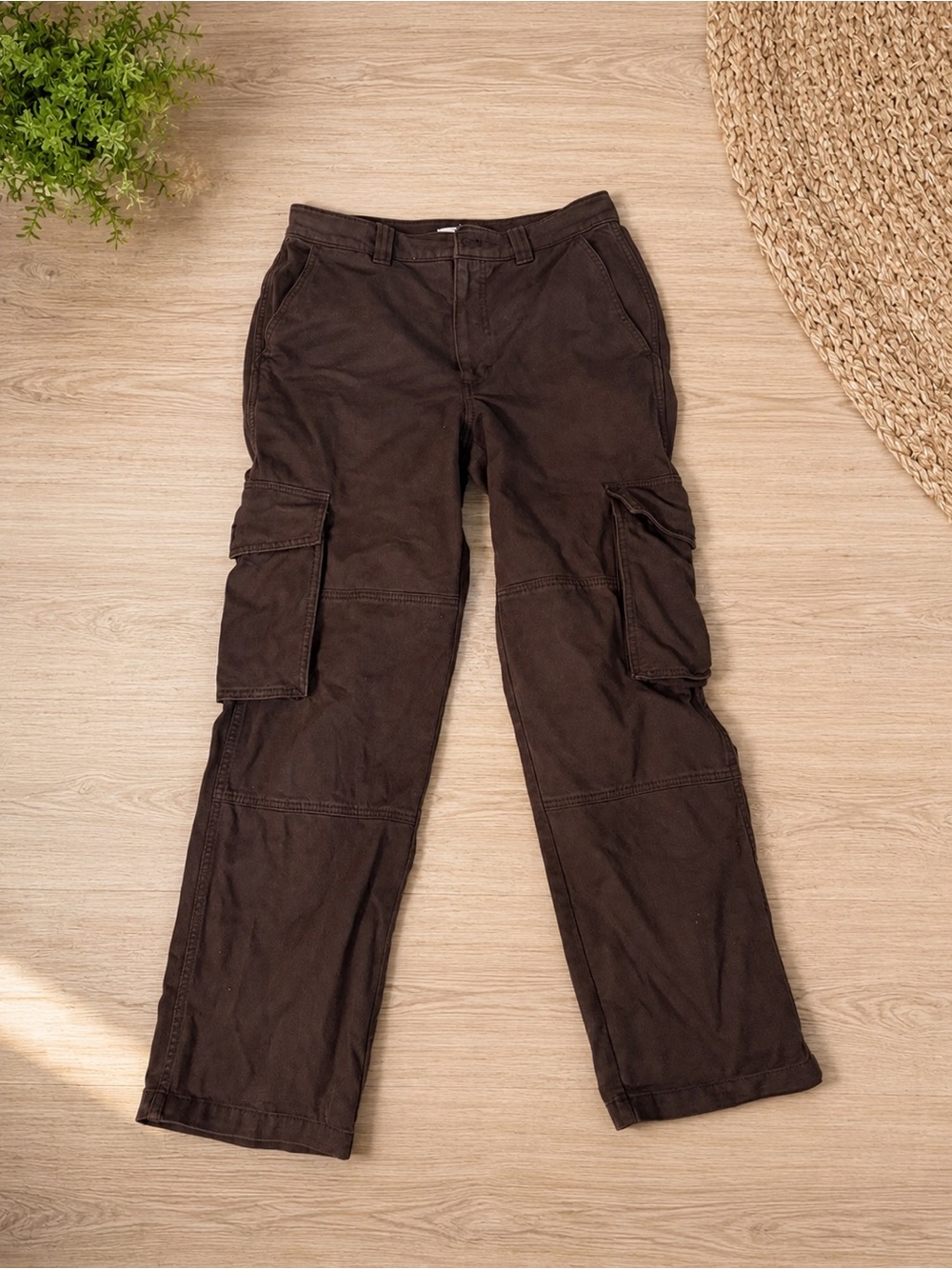 TNA Chocolate Brown Wide-Leg Cargo Pants - Women - Picture 2 of 3